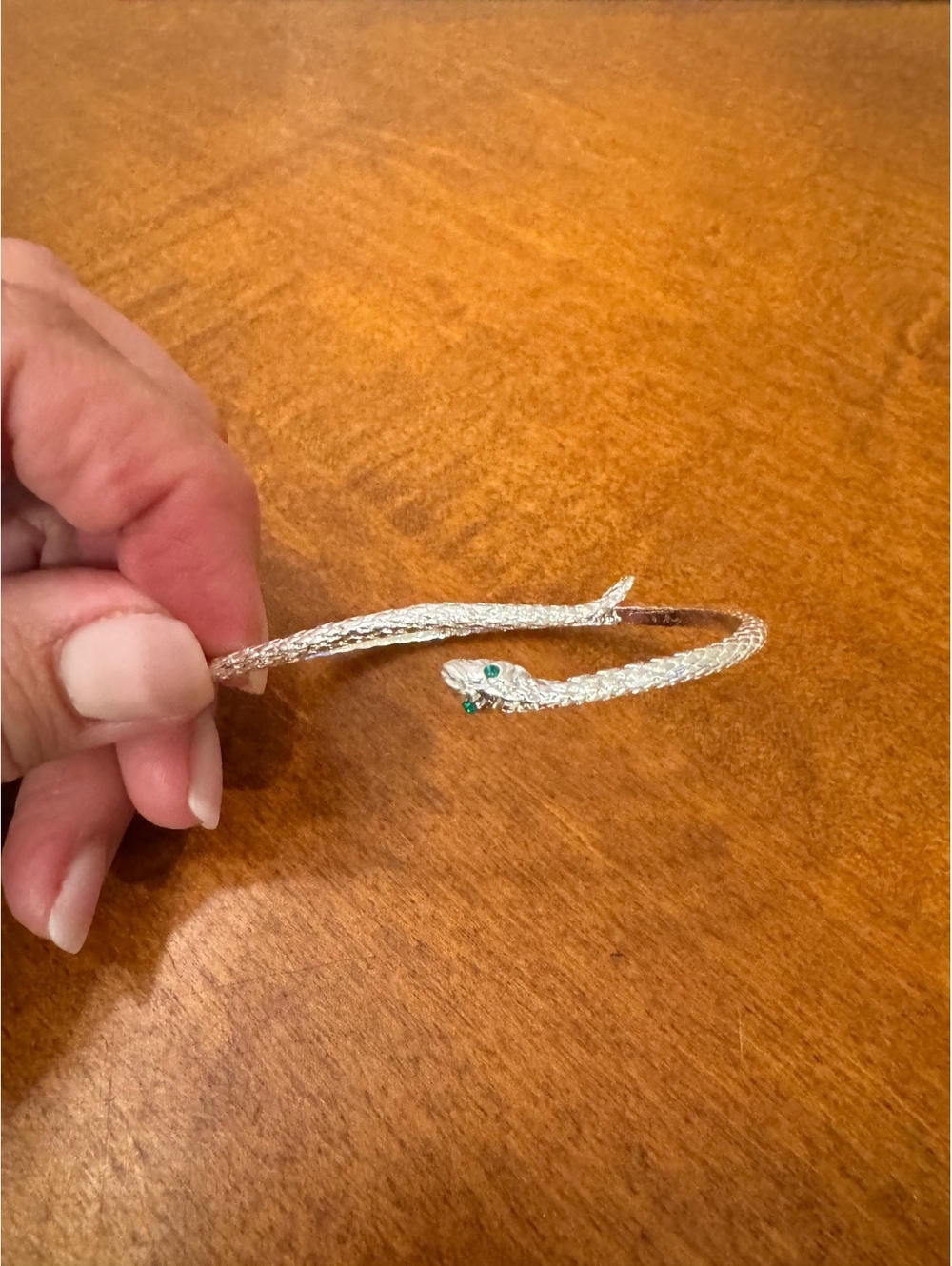 Silver tone Snake Design Cuff Bracelet with Green Gemstone Eyes 635